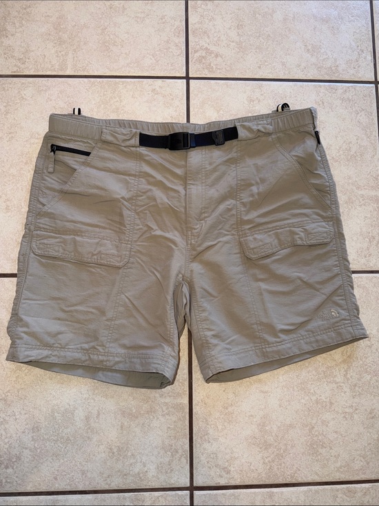 The North Face Other - The North Face Olive Green Men's Cargo Shorts with Integrated Belt